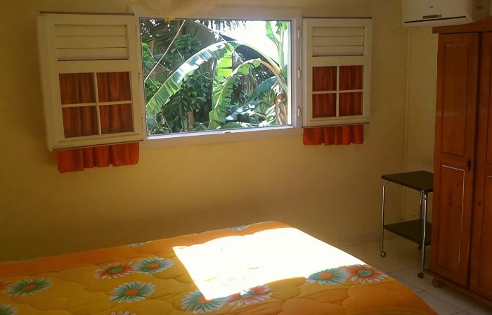Bottom of villa for rent in diamond (F3)