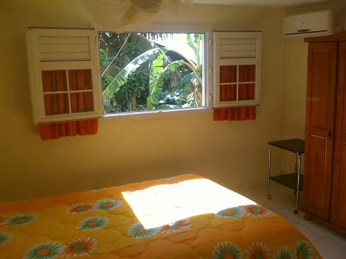 Bottom of villa for rent in diamond (F3)