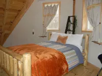 Unique  and Cozy A-Frame Retreat in the Hocking Hills - Hot Tub