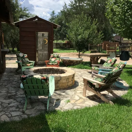 Hill Country Getaway with Guadalupe River access