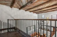The Adobe Bcs - 1.0 Mile to Campus - Sleeps 15 - Homestays