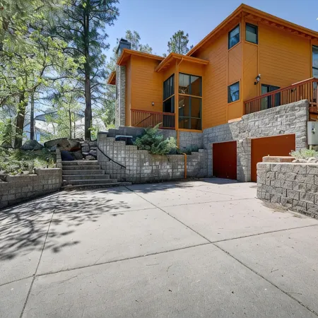 Skyline Pines & Mountain Retreat! Hot Tub/AC/Views!
