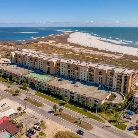 UPDATED Beach Front Condo - Holiday Isle 302 - Pool, Sauna, Hot Tub, Grill, W/D