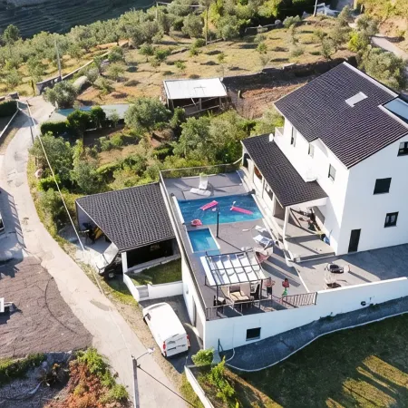 7 Bedroom Villa in Vila Real