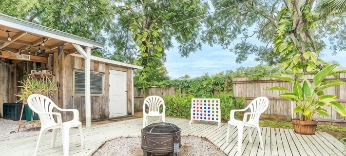 3BR Peaceful Pond Paradise near Clearwater, Highland Rec w/ Free Parking & Wi-Fi 拉戈住宿飯店
