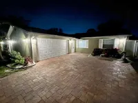 Backyard Paradise - POOL, MINI GOLF & BAR