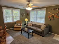 The Pentwater House - 2-Star