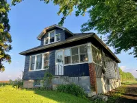 Restored 1930's Farm House - 3성급