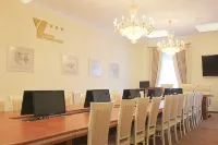 Hotel Yubileiny