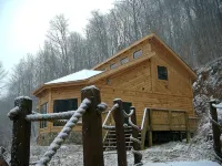 Casa Lago Lakefront on Watauga Lake, covered boat dock, boat slip, water toys