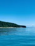 Lake Michigan Sunset View Cottage, Tunnel of Trees, Good Hart. Easement to Lake. - 4-Star