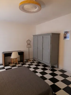 IDEAL FOR A STAY WITH FAMILY OR FRIENDS