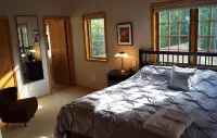 Year Around Beautiful Lake Home on Birch Lake 3 hours from Minneapolis. - balcony