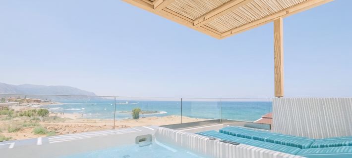 Pyrgos Blue Hoteles en Quersoneso