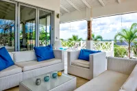 Beautiful modern Villa, Private Pool, Gated Community, quiet area - 2-Star