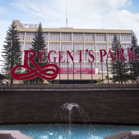 Regent's Park Hotel at Kayutangan Malang