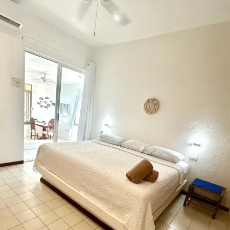 Direct Oceanfront, Corner Balcony Panoramic View of Beach, Half Moon Bay, Akumal