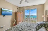 Janie & Charlies Beach Escape 2Br 2 Bath ,Beautiful View of the Gulf of Mexico. - 4-نجوم