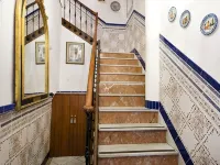 Pension Mesones Hotels near Saint Jerome Monastery