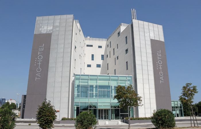 Tag Hotel