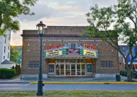Penn Wells Hotel - parking