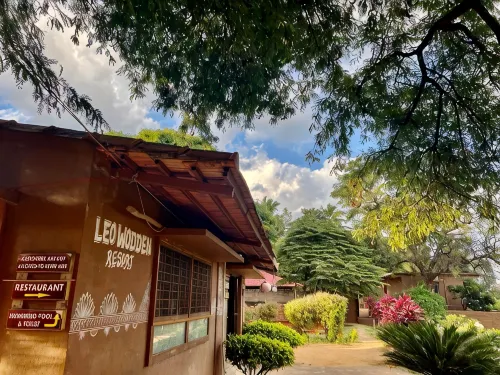 Leo Wooden Resort