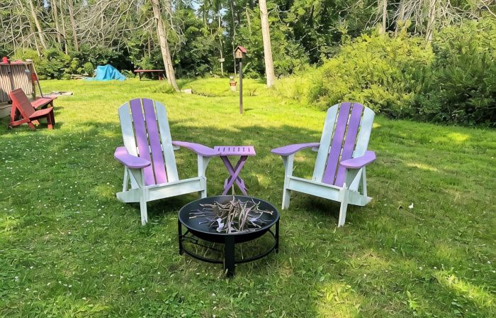 Lake Champlain 2-bedroom cottage with kayaks and bikes in beautiful Alburgh.