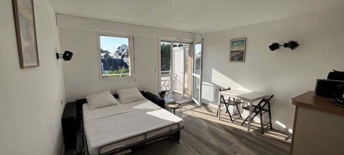 Plage, Piscine, Terrasse & Centre-ville à Quiberon Hotels in Quiberon