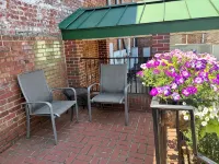 Cozy Industrial 2-KING Bdrm S. Main Street Downtown Condo w/ Foosball Table - Condos