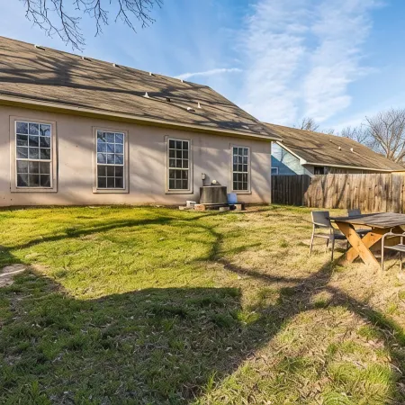 The Cozy Shack near Magnolia and Baylor University