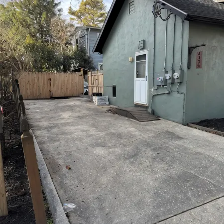 Gut renovated 3-bedroom apartment in historic Cape May
