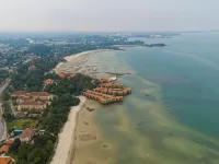 Bayfront Hotel Hotel in zona Centro commerciale Oceanic Mall