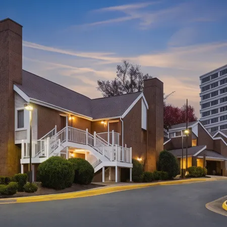 Tysons Corner Suites, A Baymont by Wyndham