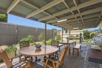 Motel Sunshine Coast - parking