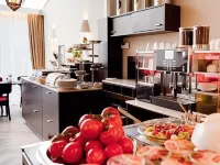 Hotel Van Walsum Отели рядом с достопримечательностью «Эмхавен»