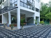 Eden Grand Hotels in Dambulla