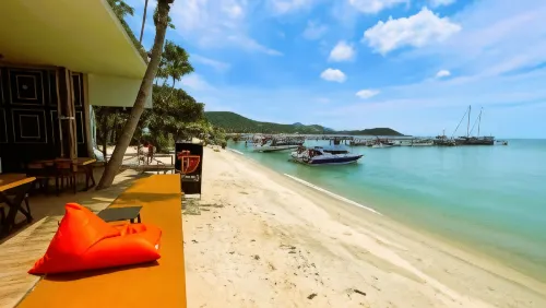 Rockstar Beach Apartments - Condos