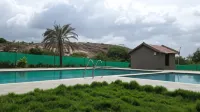 Valley Vibes - Pools