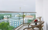 Aiyara Grand Hotel - Bergblick