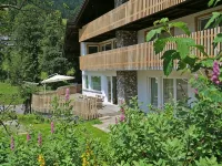 Berghaus Anna Lisa - parking