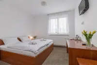 EndHotel Bielany Wroclawskie - parking