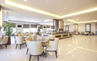 Grand Asia Hotel - parking