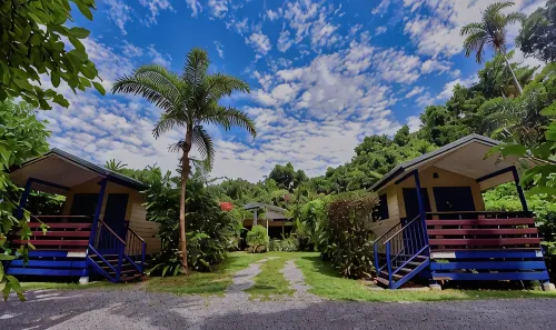 Thornton Beach Bungalows Daintree