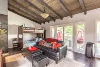 Spacious Beach House - WiFi