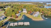 Walkout waterfront condo located in Bernard's Landing at Smith Mountain Lake! - 4-Star