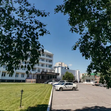 Николаевский