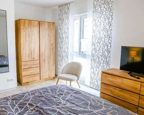 Windland apartment house on Lake Goitzsche for 8 people with lake view Hotels in Pouch