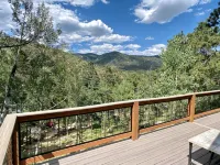 At Catamount trailhead. Secluded. Game Room. Pet Friendly - Wifi