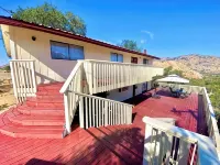 Spacious Sequoia Park 5 bed 3 bath house w/ AC & WIFI in charming Three Rivers