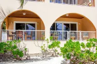 Oceanfront First Floor 2 Bed/2 Bath - Free use of Kayaks - 2-Star